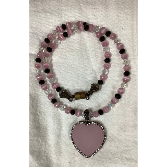 Pink Quartzlike Heart Pendant Necklace with Glass Beads & Magnetic Clasp - Picture 7 of 12